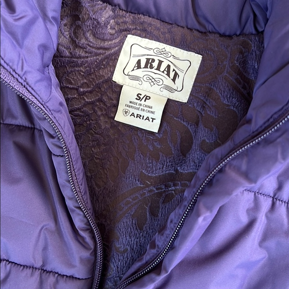 Ariat Riding Vest - Picture 2 of 7